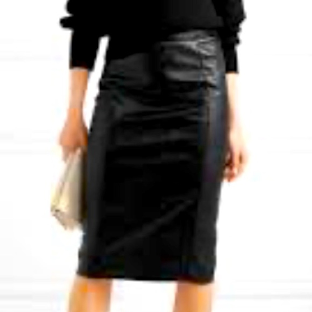 Dana Brooke Genuine Leather Pencil Skirt (US6)
